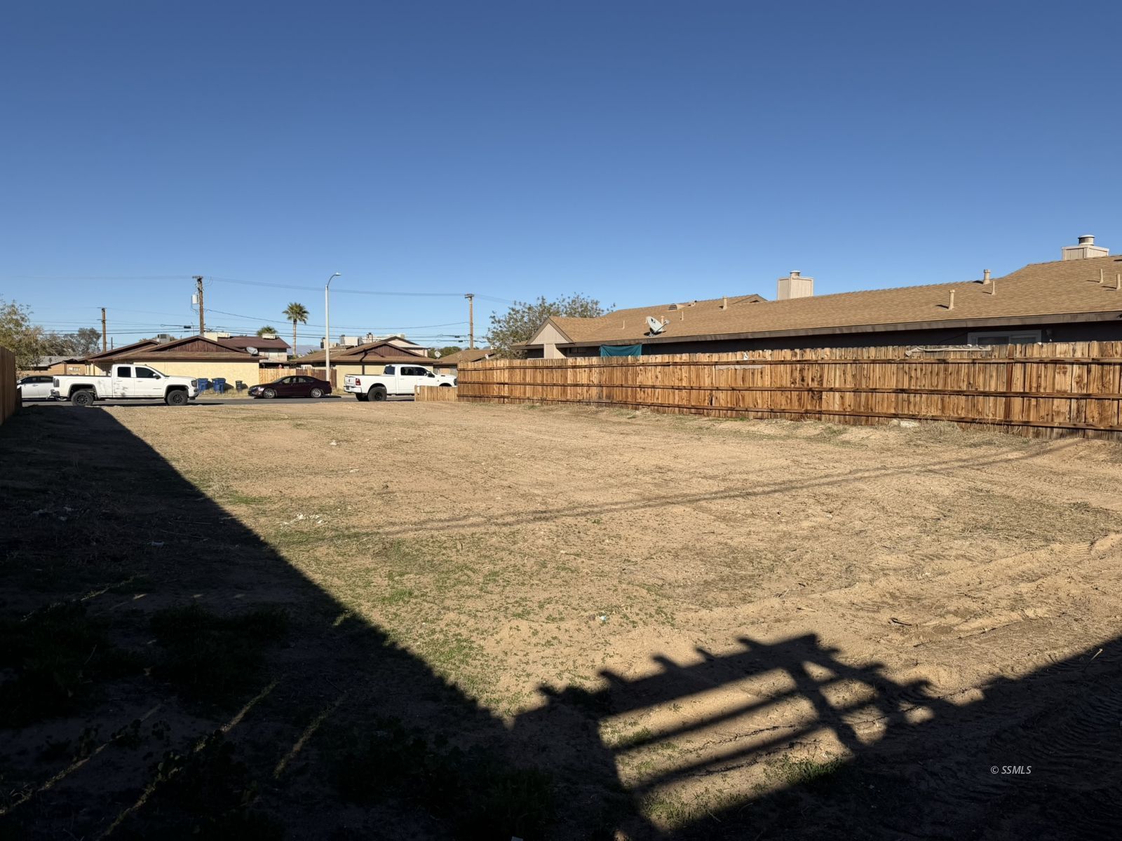 Commercial — Photo 5