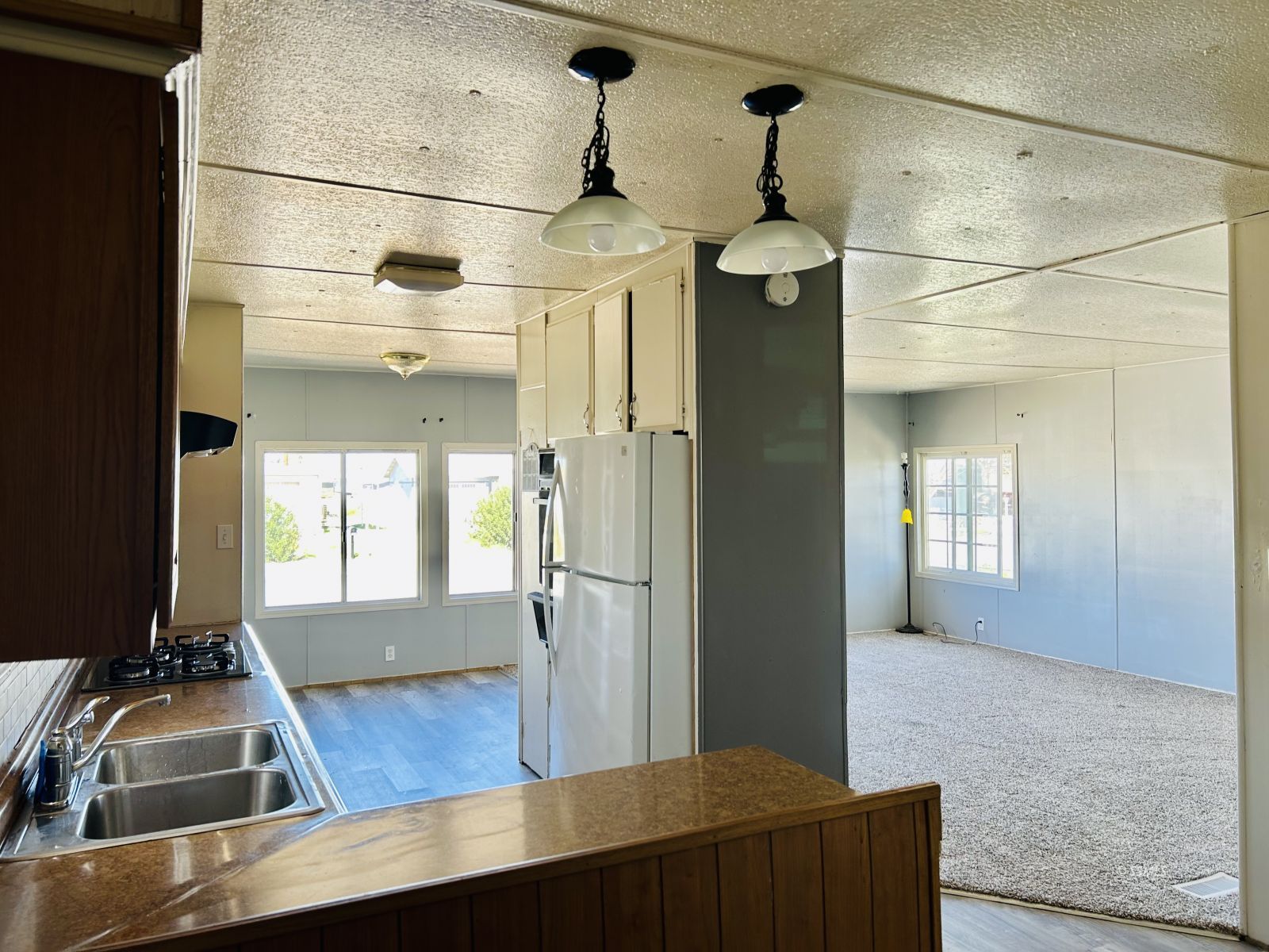 829 W Reeves AVE — Photo 5