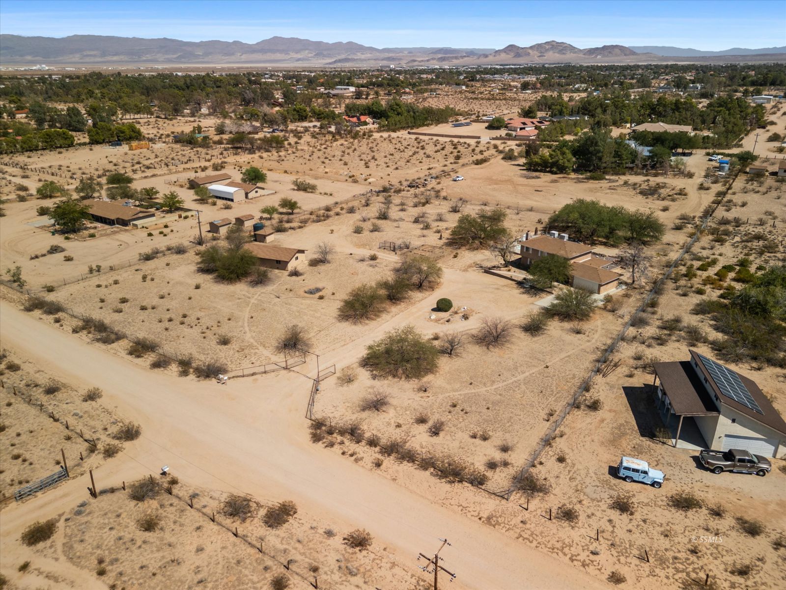 604 N Rebel Road — Photo 5