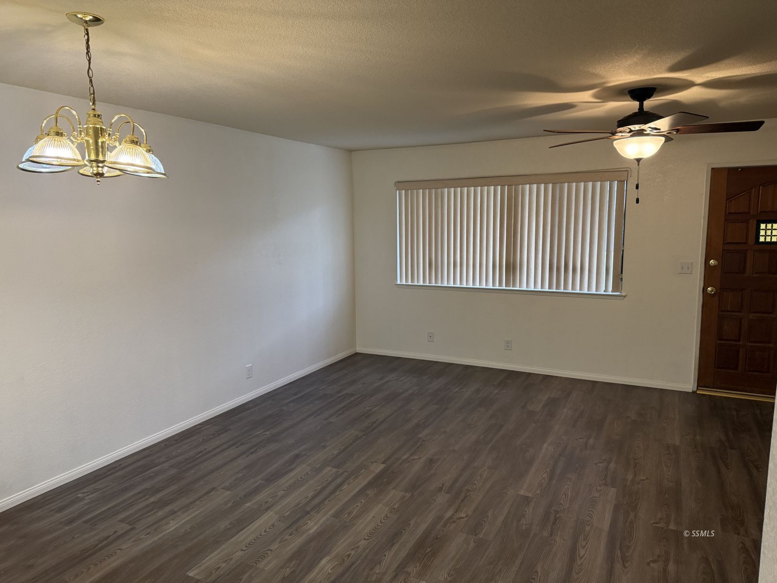 269 E Upjohn — Photo 5