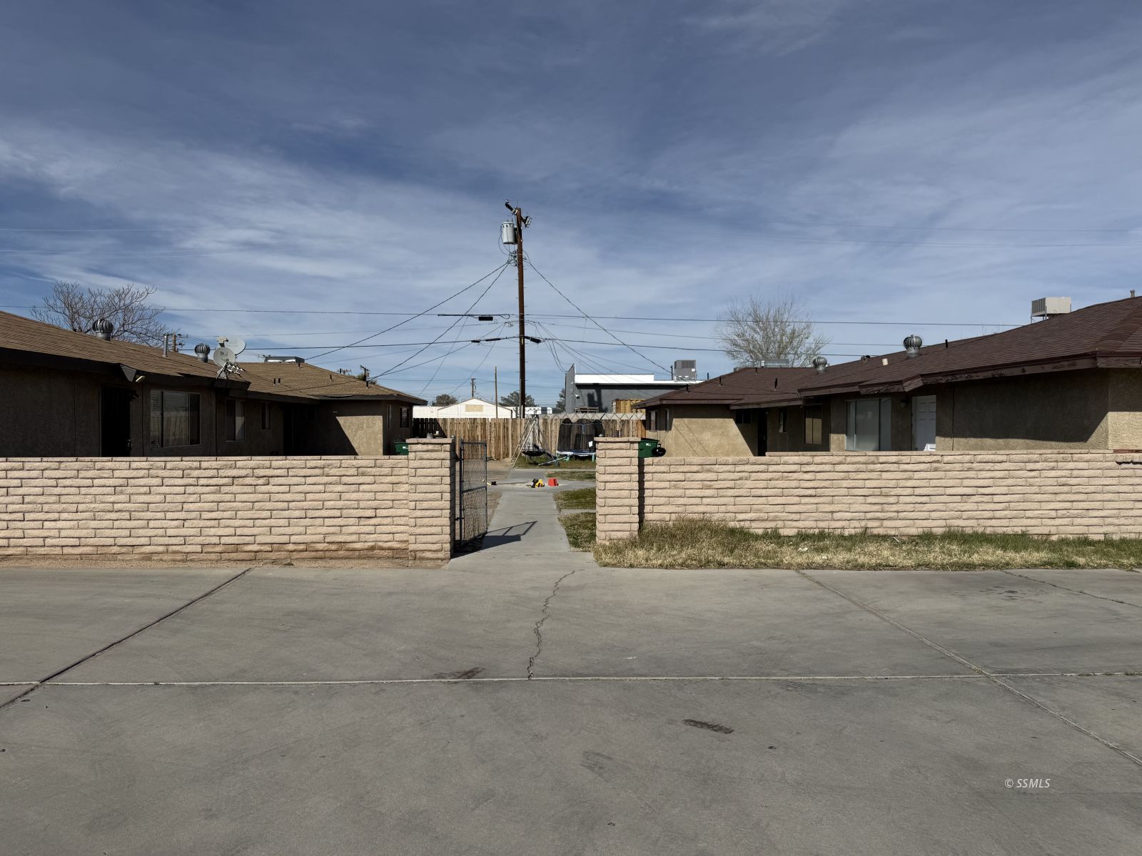 120 Parkview AVE — Photo 5