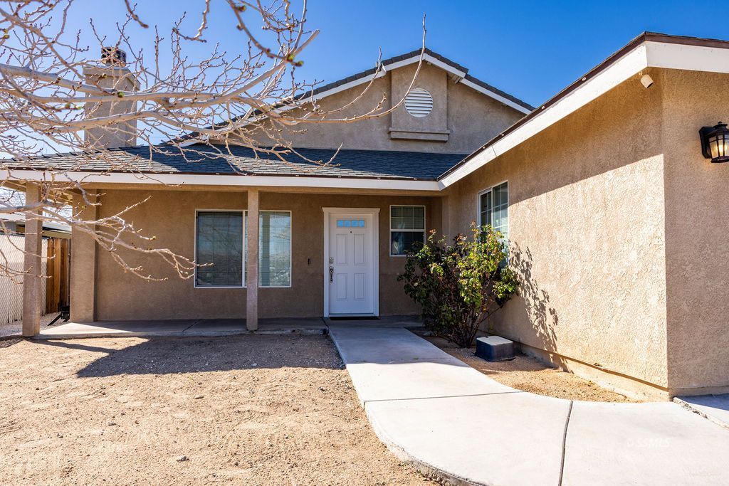 1021 S Ranger ST — Photo 5