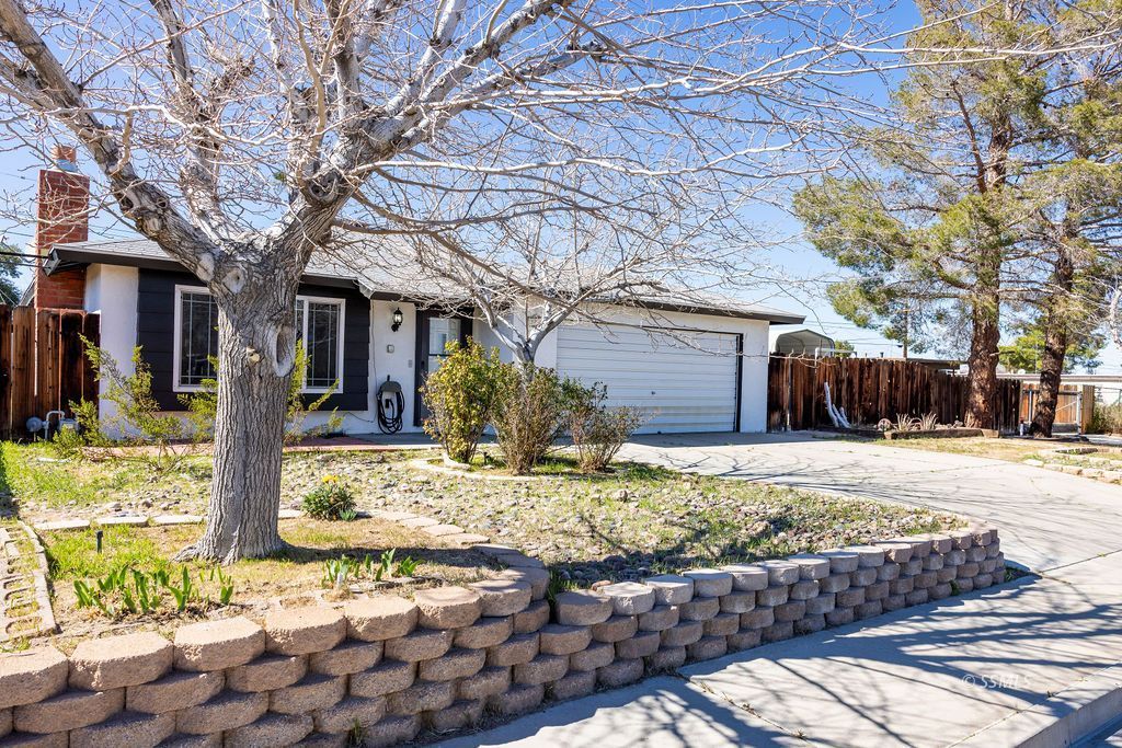 1213 S McCall ST — Photo 5