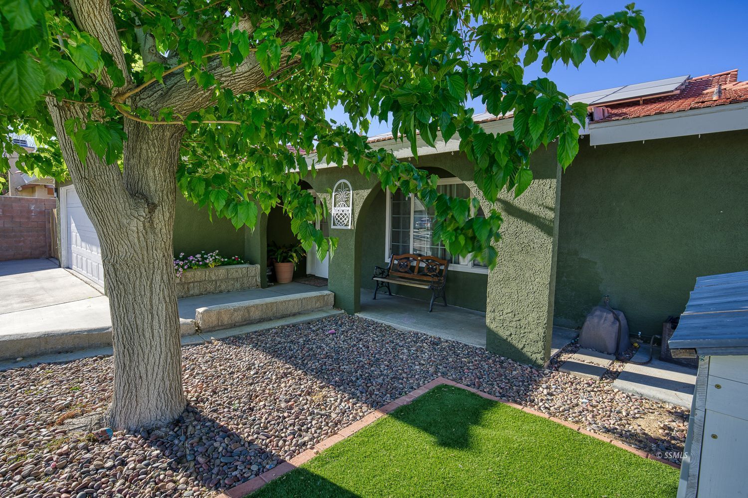 244 W Rader AVE — Photo 5