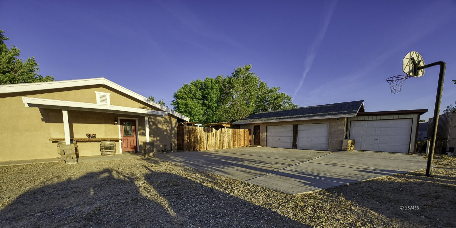 1919 Autumn WAY — Photo 5