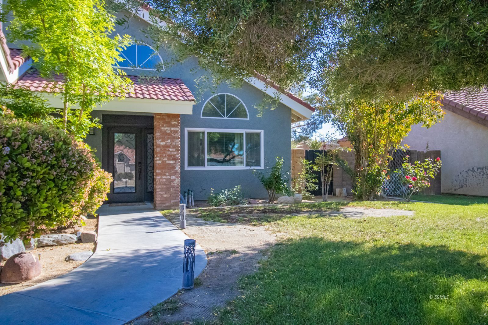 129 W Mojave Rose AVE — Photo 5