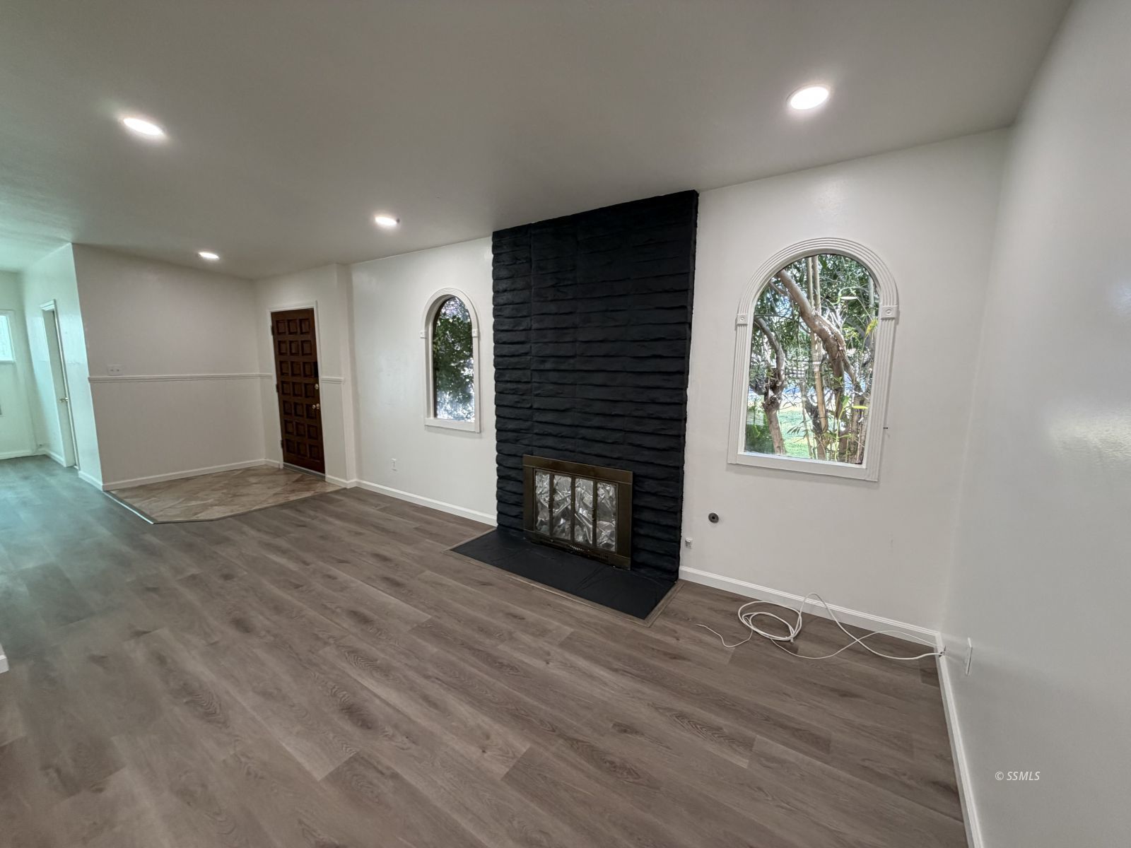 246 W Drummond AVE #A — Photo 5