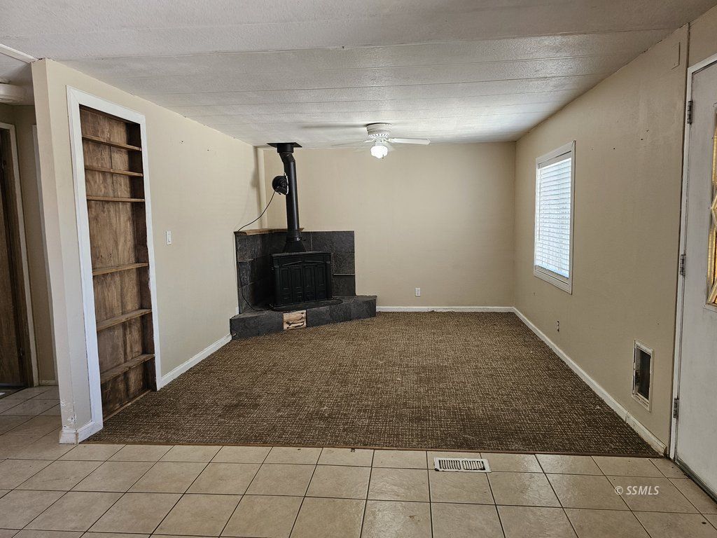 1540 N Mercury ST — Photo 5