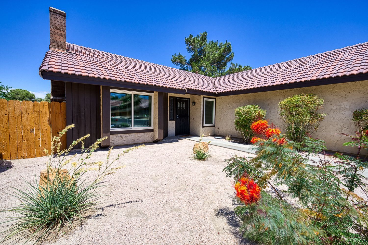 430 Mount Shasta CIR — Photo 5