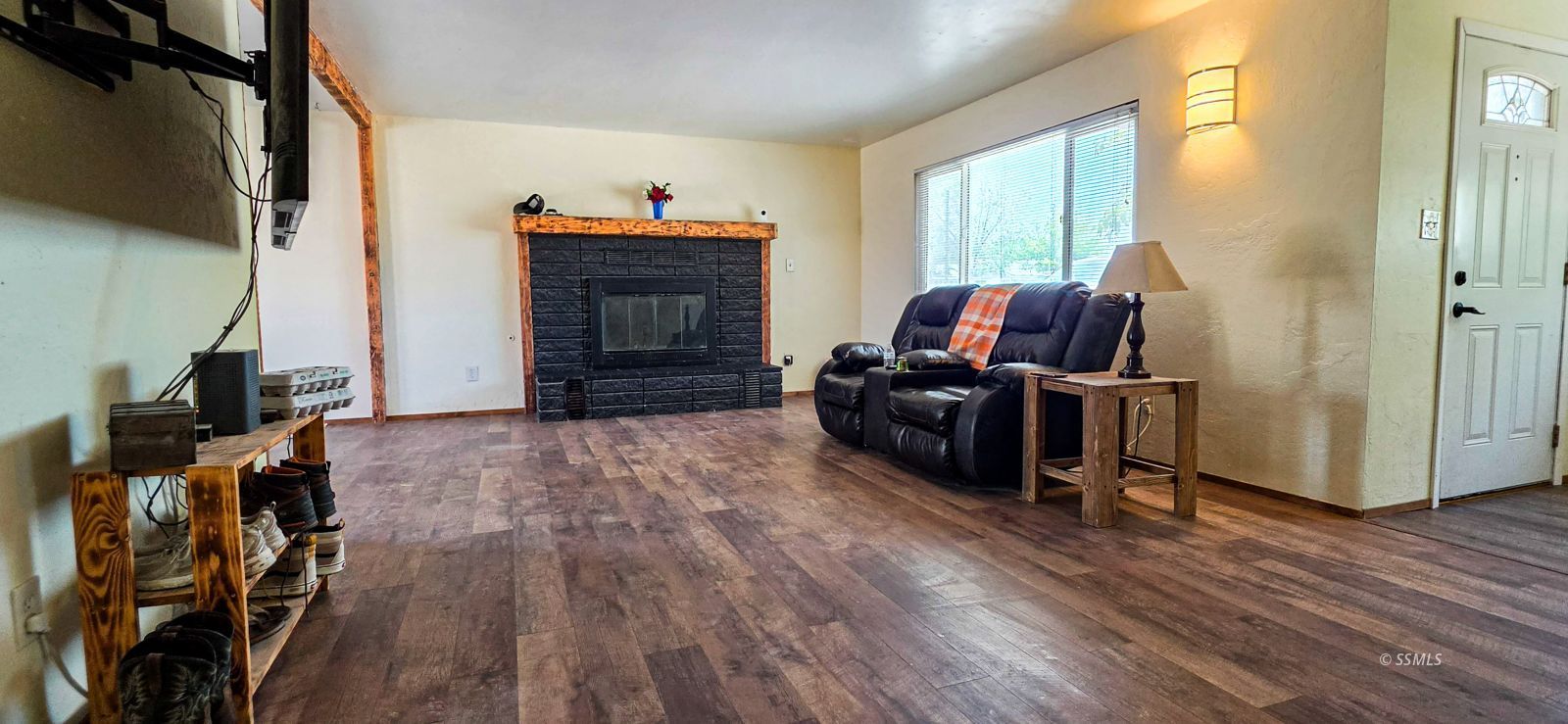700 E California AVE — Photo 5