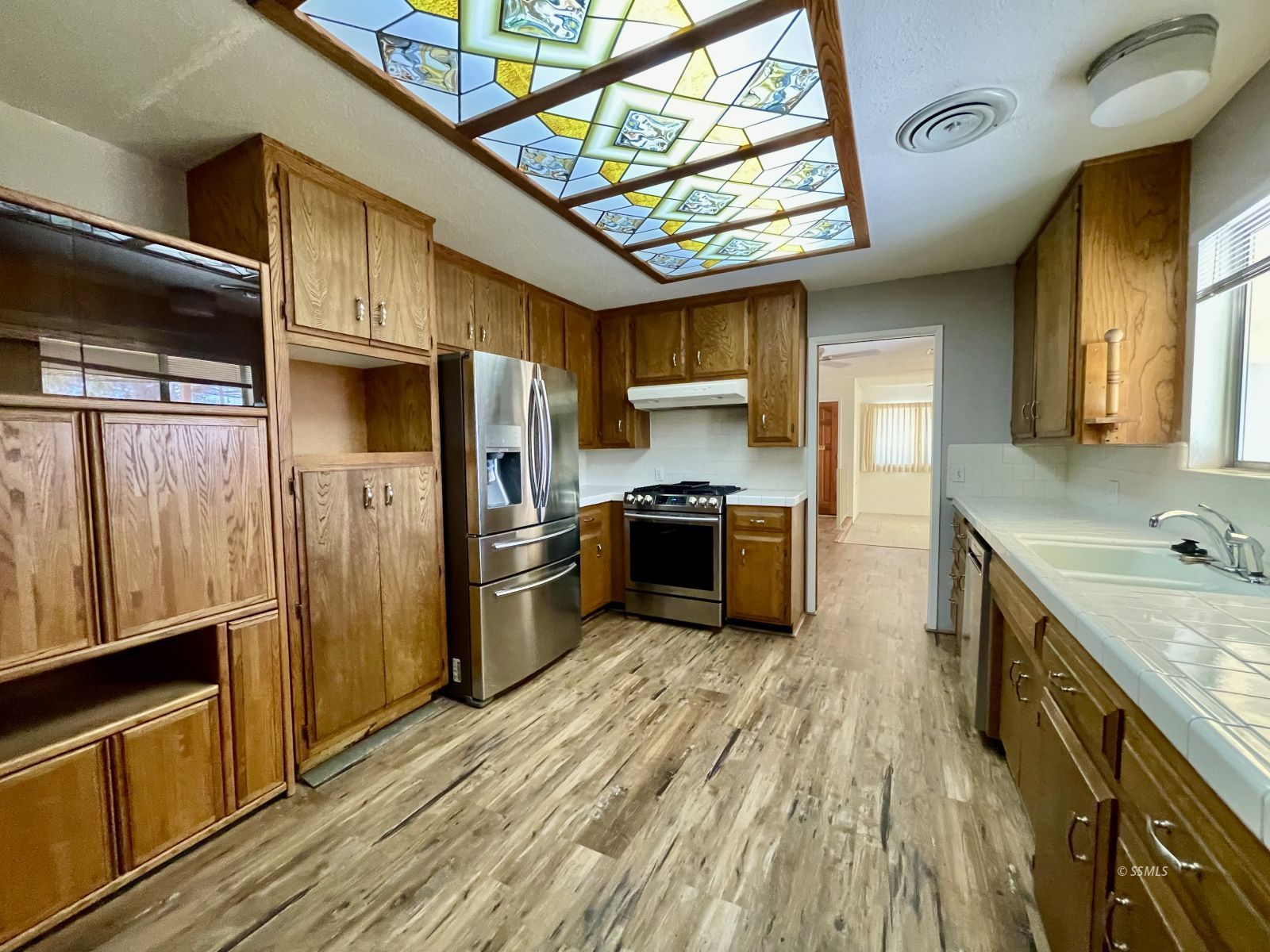 701 W Bataan AVE — Photo 5