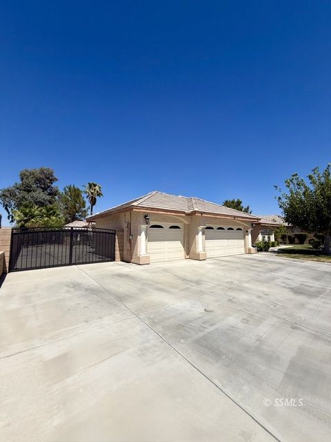 1201 Carolyn ST — Photo 5