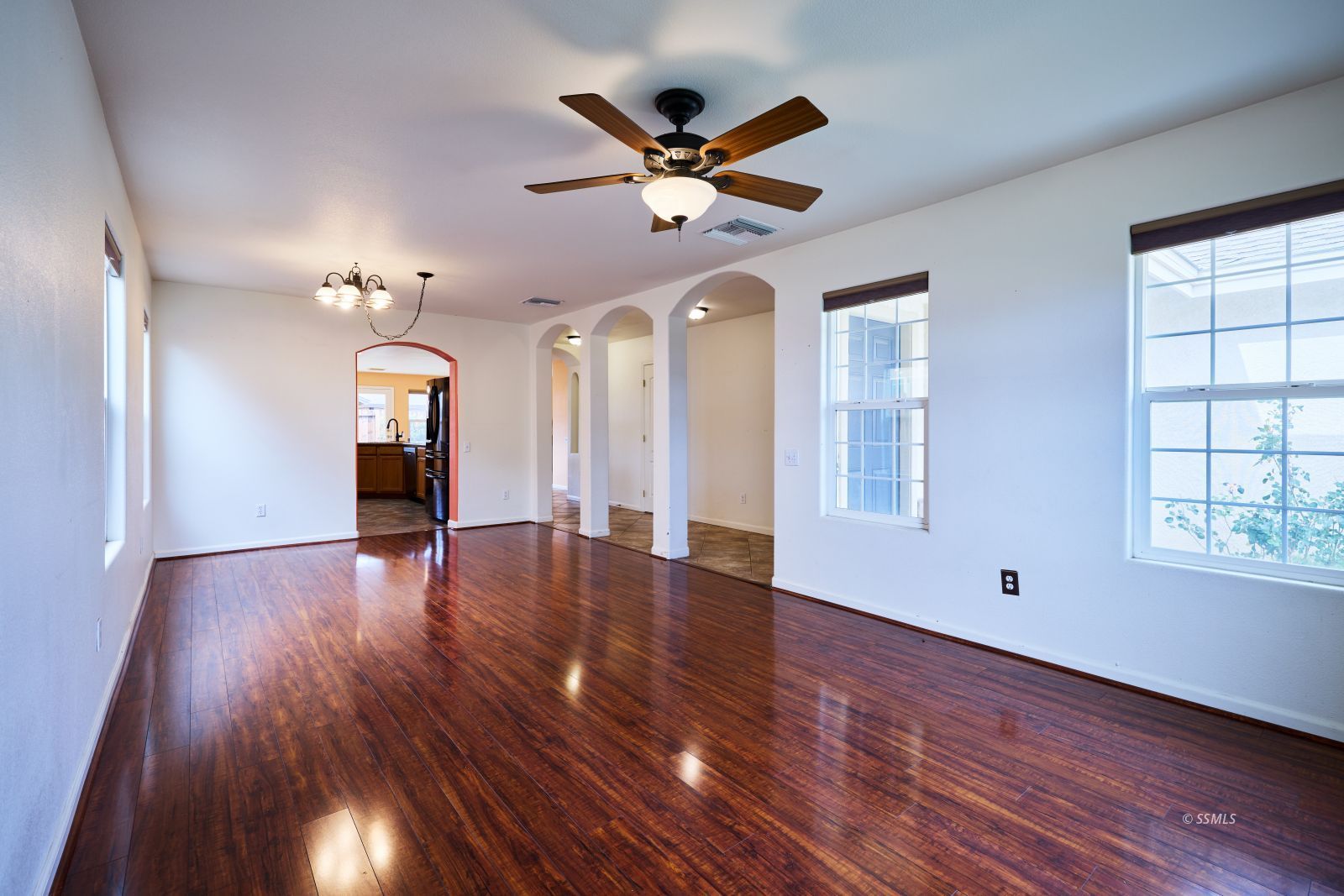 412 Christopher CT — Photo 5