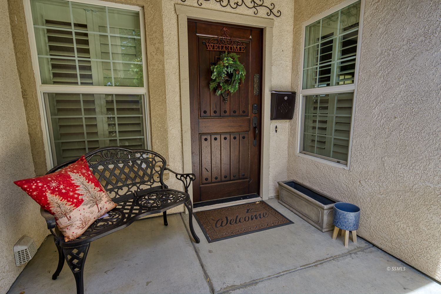 637 Pinon CT — Photo 5