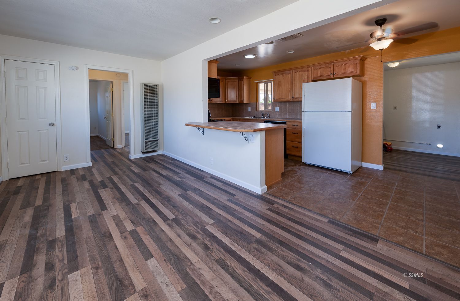 241 N Alvord ST — Photo 5