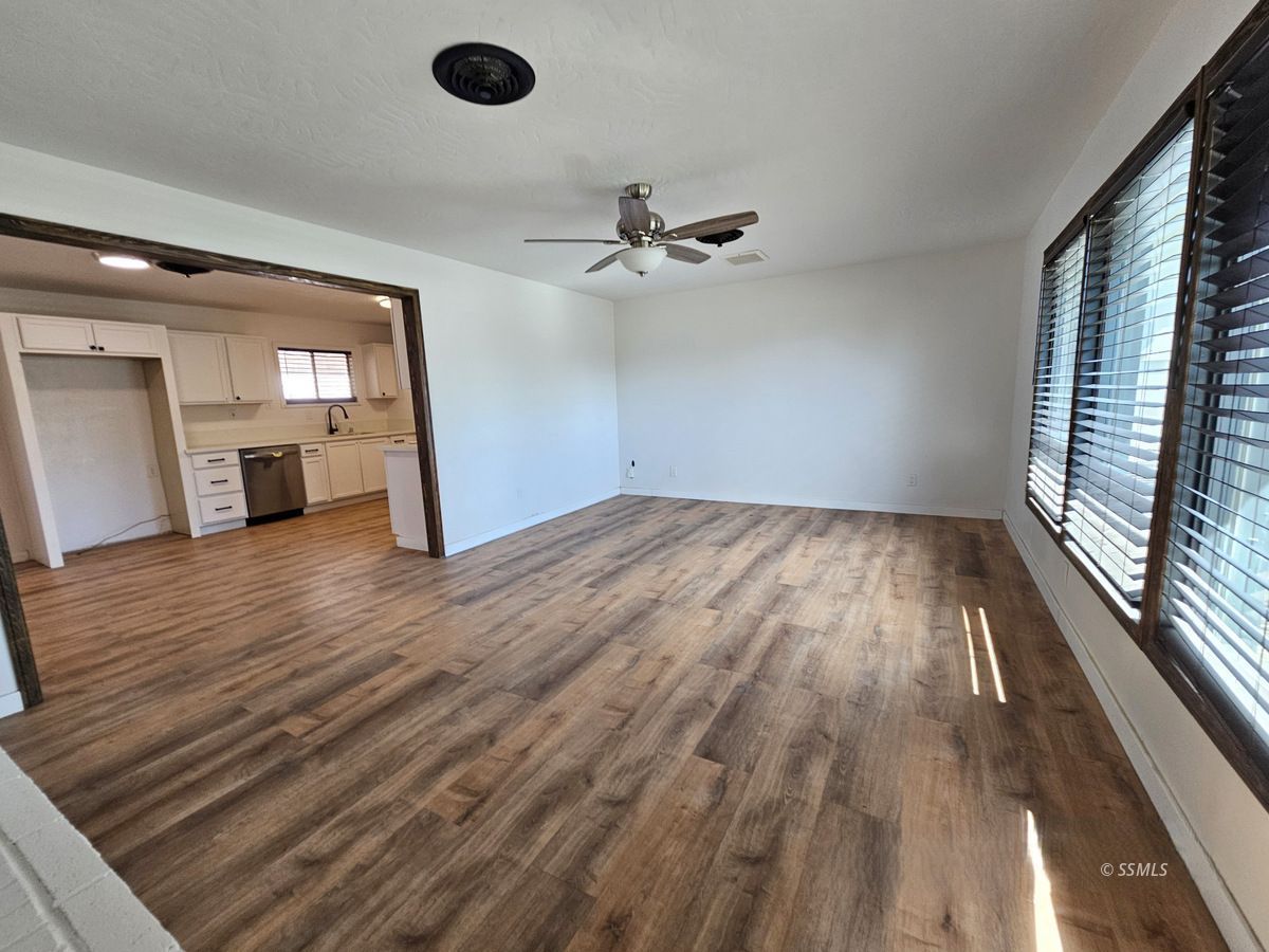 622 E California AVE — Photo 5